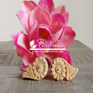 Attractive Flower Shaped Pure Tulsi Earrings