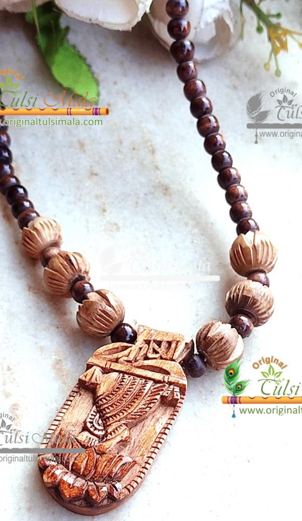 Shri Krishna Charan Tulsi Locket With Pretty Lotus Garland