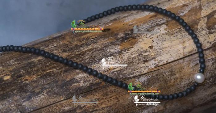 Wholesaler, Exporter and Suppliers in India and Worldwide. Buy Original Tulsi Mala Products Online from www.originaltulsimala.com