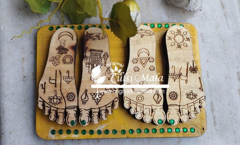 Shri Radha Krishna Charan Naam Sewa For Home Temple