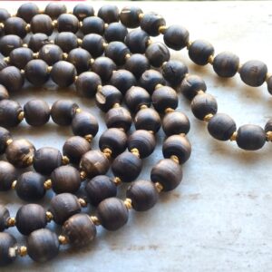 Shyama Dark Tulsi Beads Japa Mala – All beads of same size
